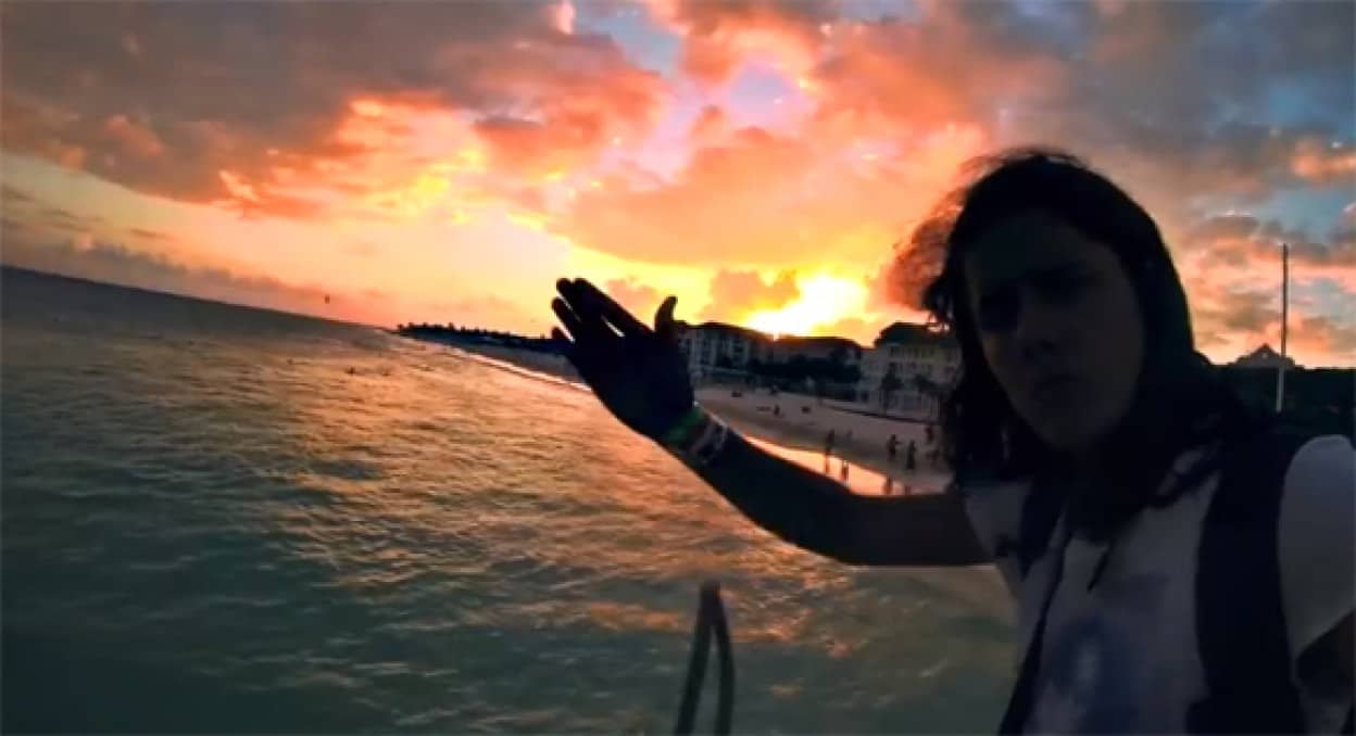 ハイタッチするだけで世界中を飛び回れる面白世界旅行動画 ヒューマン サファリ カラパイア ハイタッチするだけで世界中を飛び回れる面白世界旅行動画 ヒューマン サファリ カラパイア