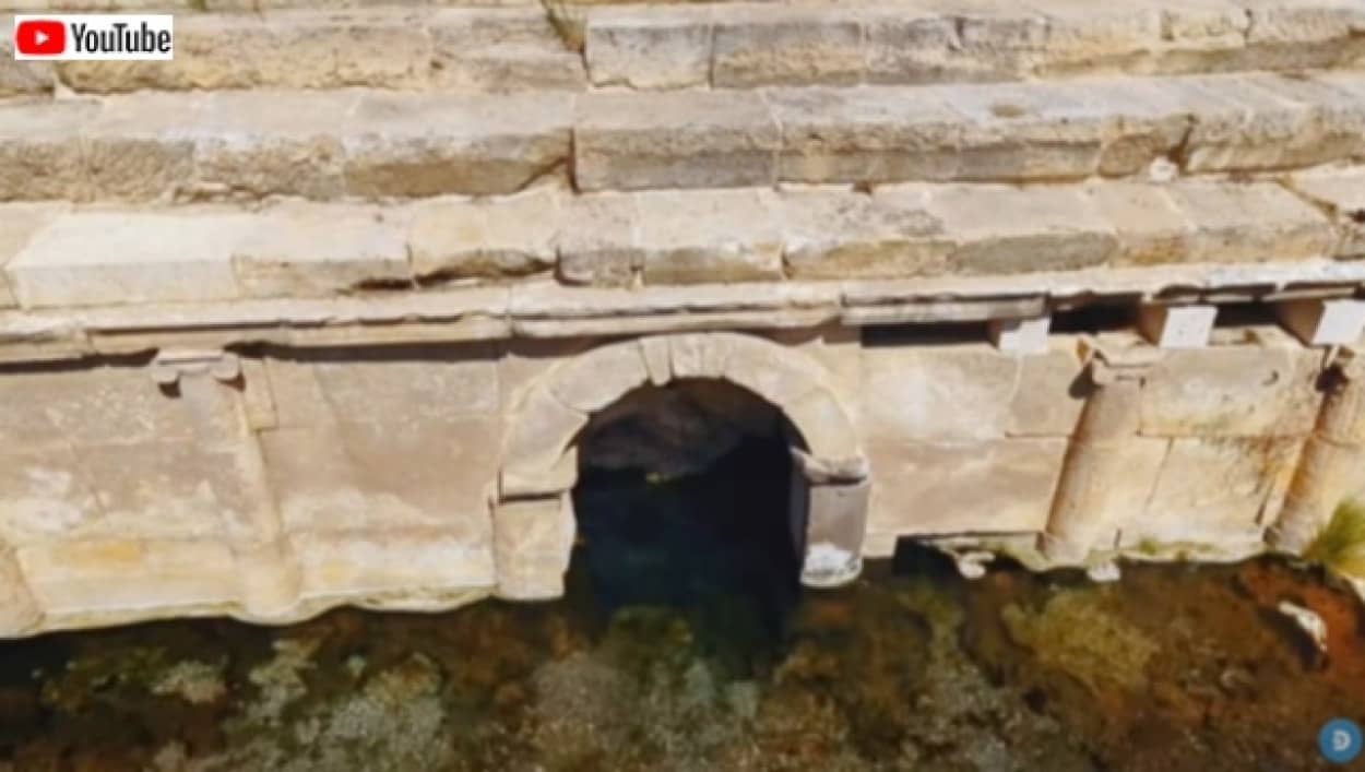 古代ローマの地獄の門、近づいた動物たちは全て息絶える、プルトニウムの洞窟の謎を解明