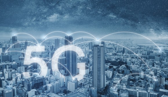 人は見えないものを恐れる。「5Gと新型コロナウイルスに関連性がある」という陰謀論の背後にあるもの