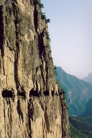 guoliang tunnel 02
