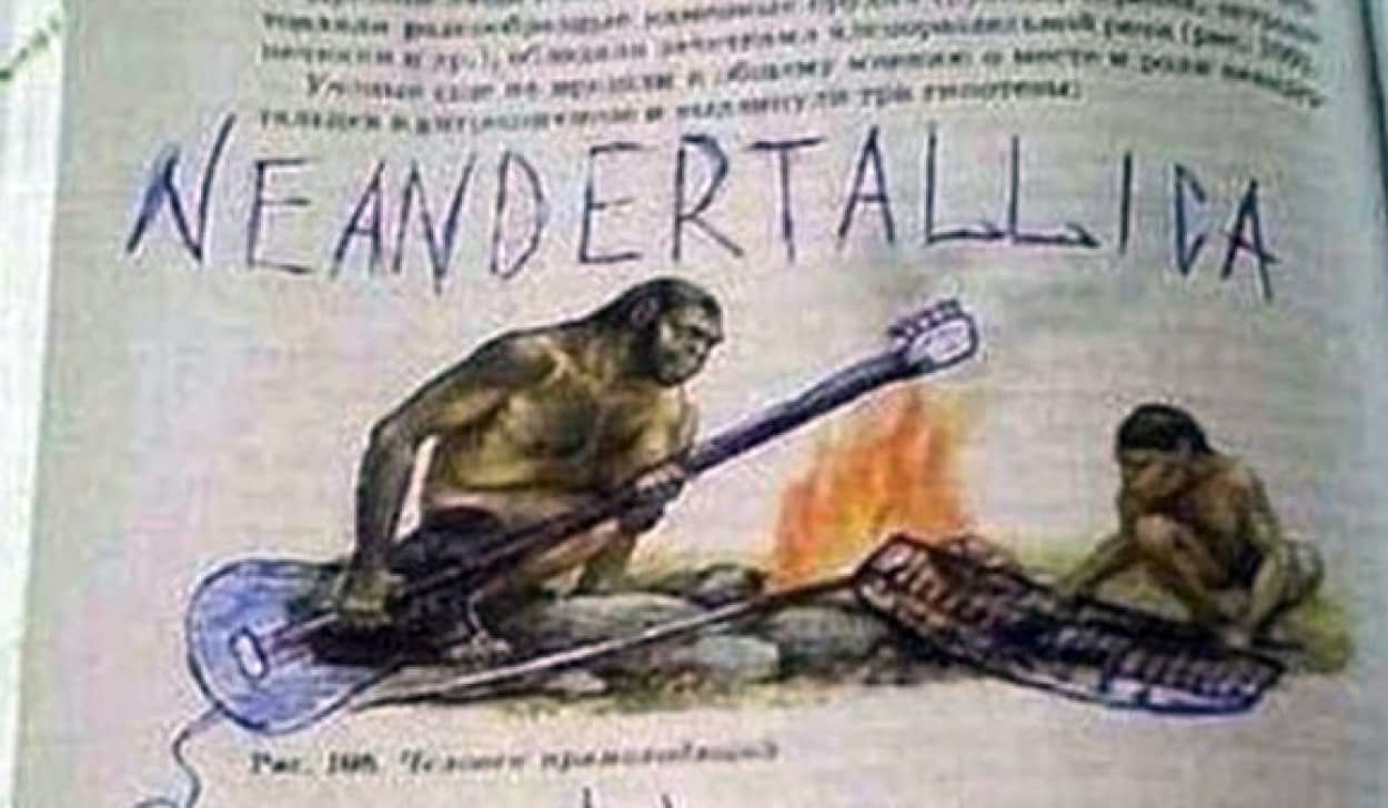 学生のやることは世界共通なんだわ 世界の国から教科書に落書き カラパイア