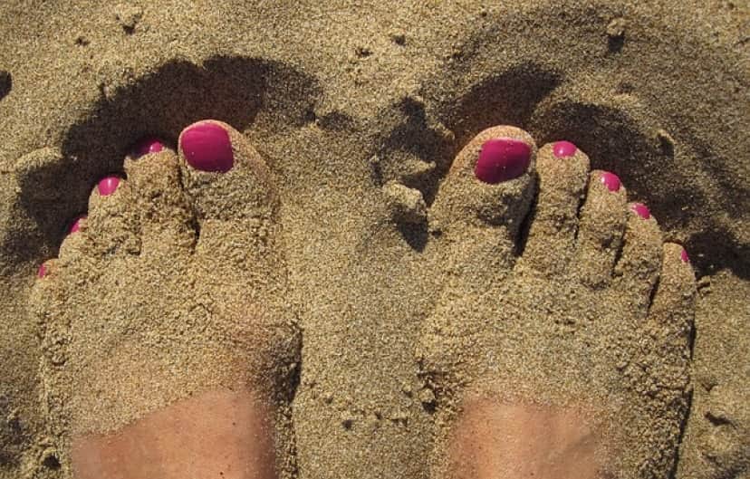 feet-1659412_640