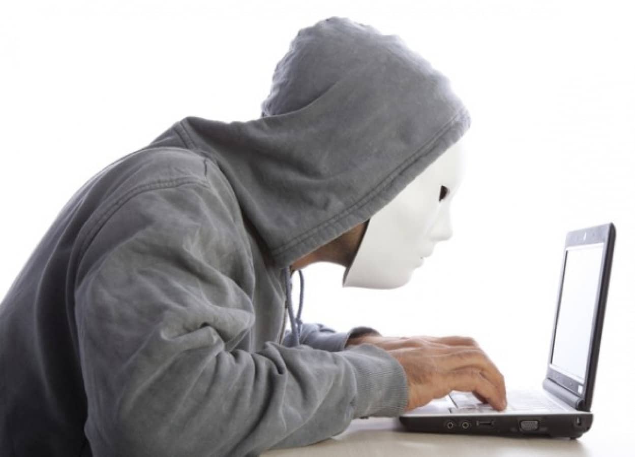 ネット上で誹謗中傷 荒らし行為を処罰する法案が可決 ニュージーランド カラパイア