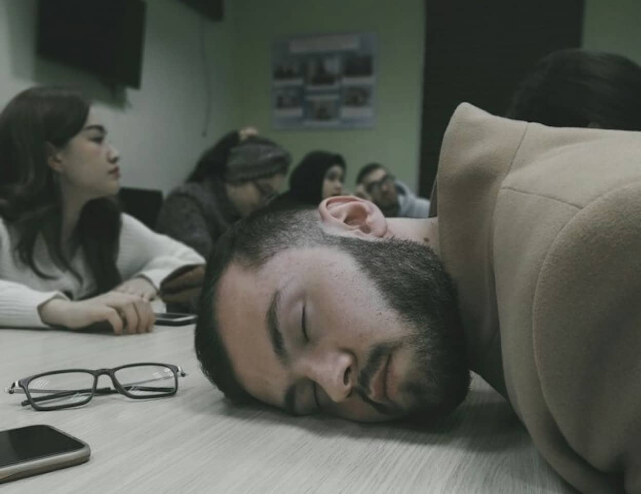 大学生のIQが大幅に低下している