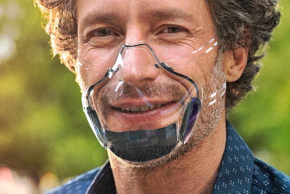 自動殺菌機能を搭載した曇らない透明マスクが誕生、FDA認証済み（アメリカ）