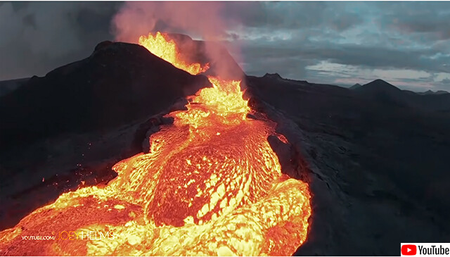 火山噴火を撮影していたドローンが火山に突っ込むアクシデント