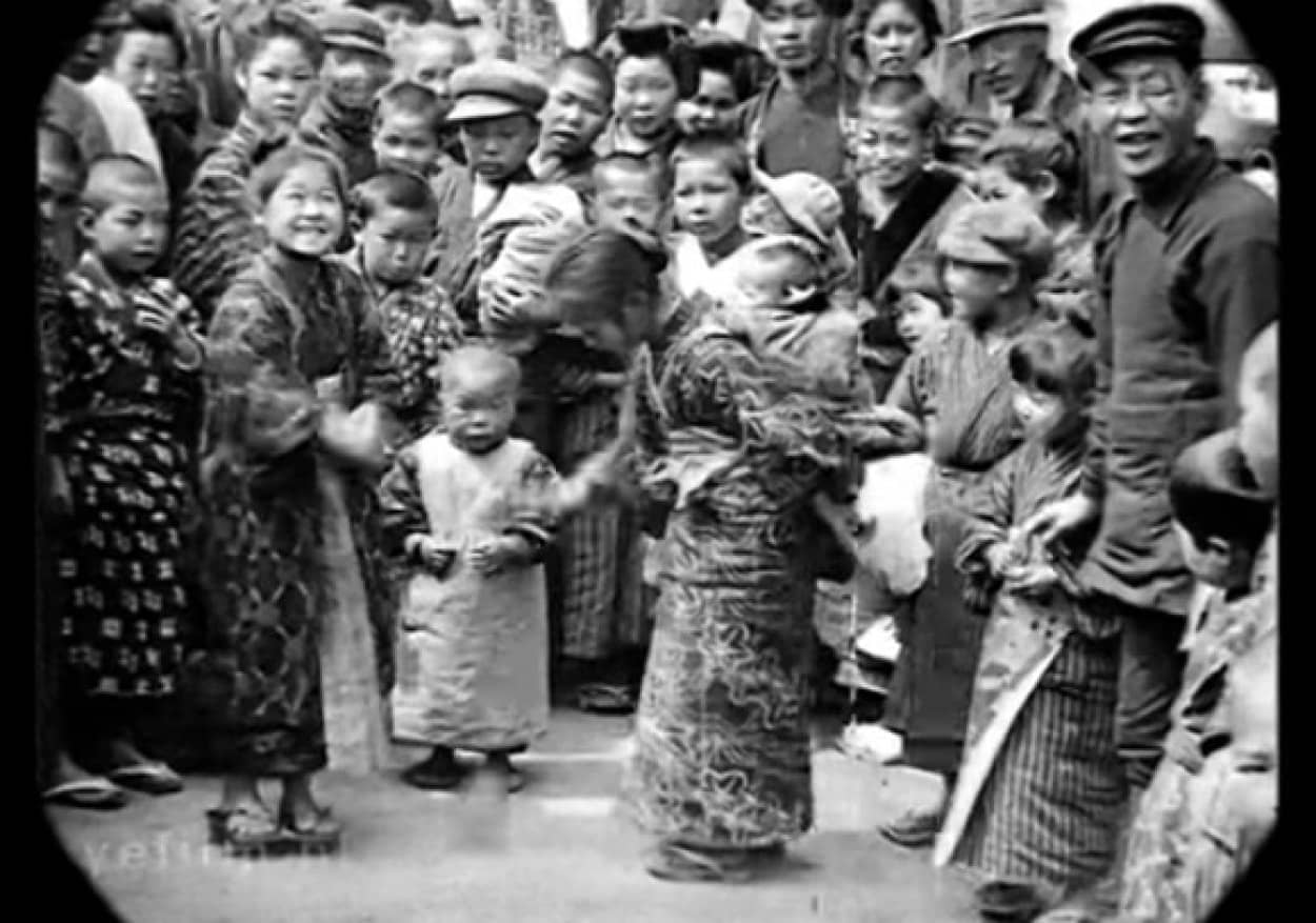 約100年前の日本 東京の人々の暮らしを記録した歴史映像 大正時代 カラパイア