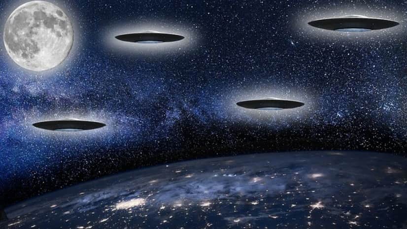 ufo-gd65dfc8ee_640