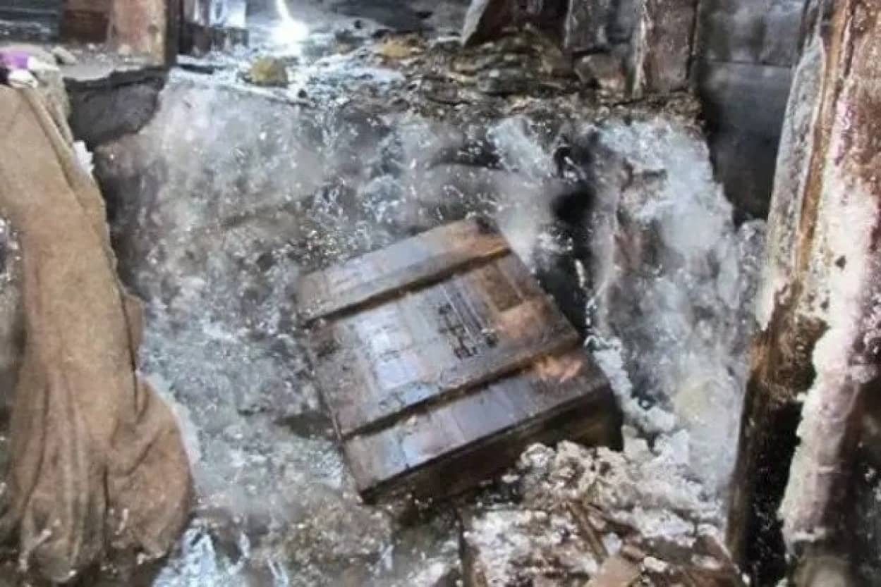 地球温暖化で融解が進んだイタリヤの雪山から第一次世界大戦の遺物を発見