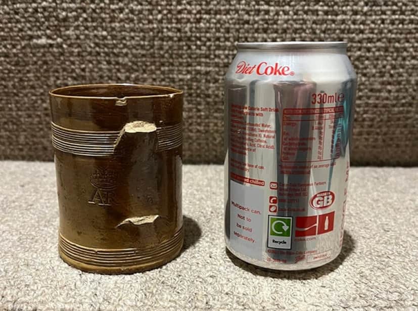 cup_and_soda_can