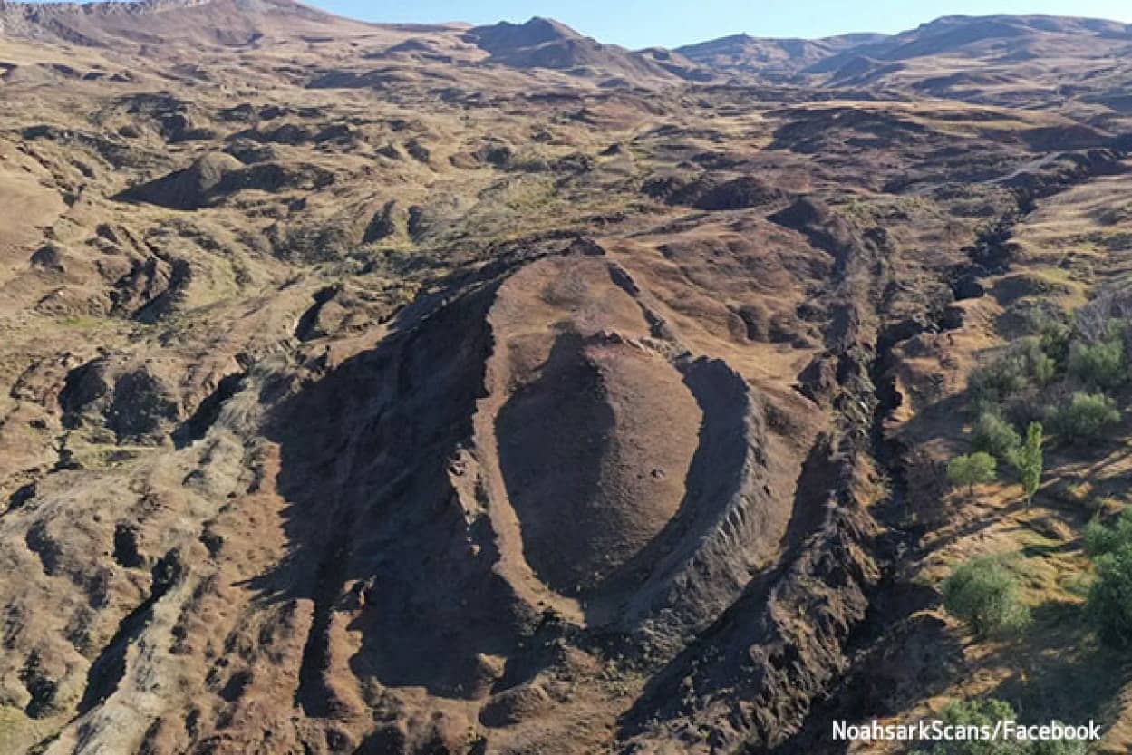 ノアの方舟型の遺跡で人間の活動痕跡を発見