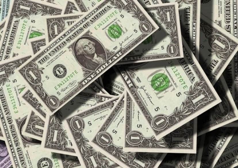 dollar-499481_640_e