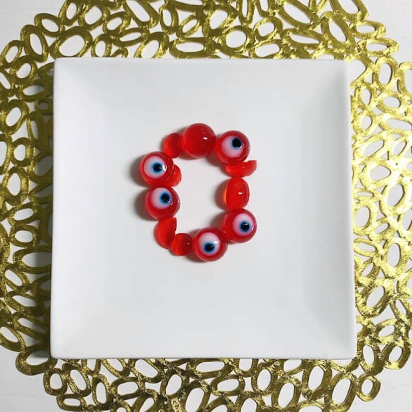 25