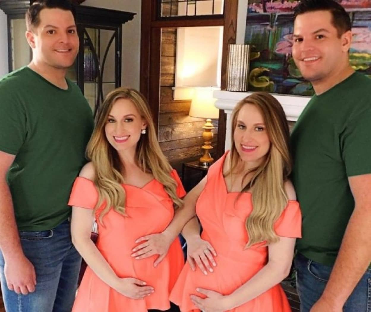 一卵性双生児同士のカップルが第一子を出産