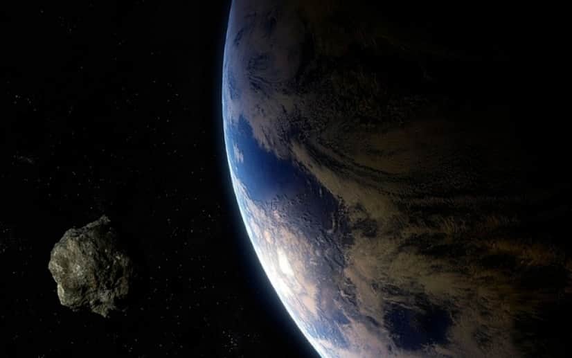 小惑星が地球に接近