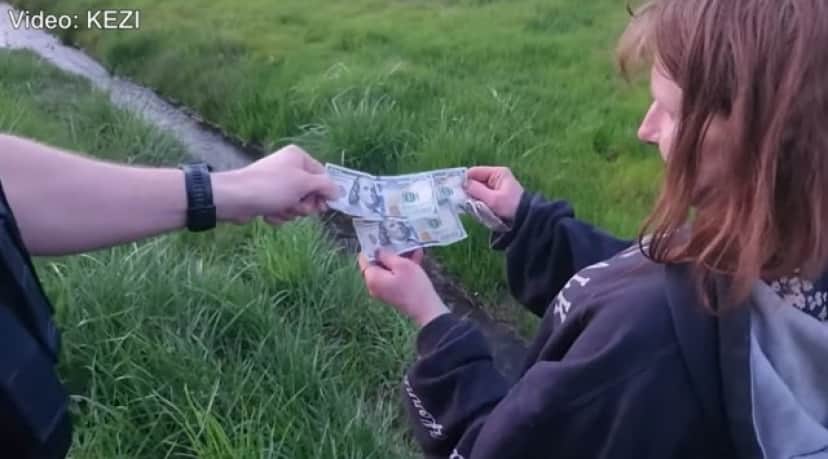 money3_e