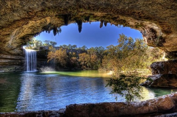 Hamilton_pool_02