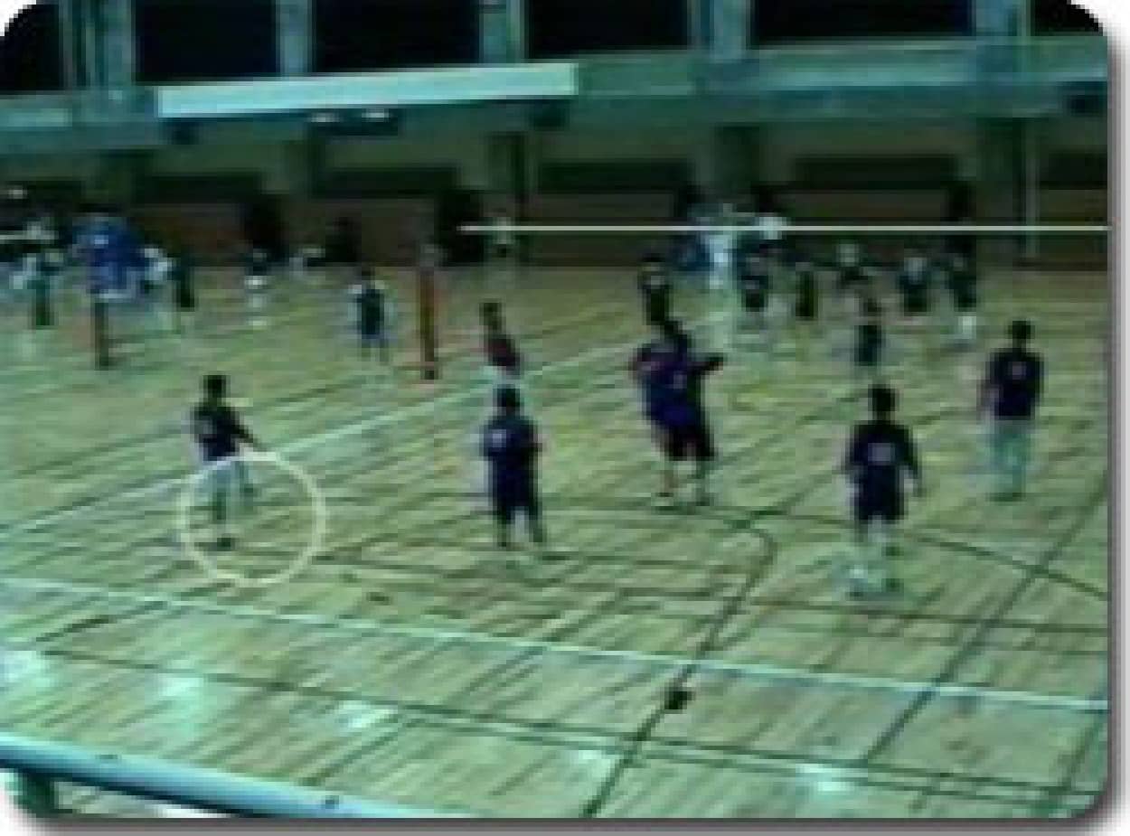 右足が一瞬消えてしまうのをおわかりいただけただろうか カラパイア