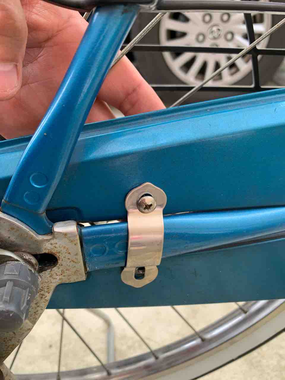 自転車 チェーン カバー 付け方