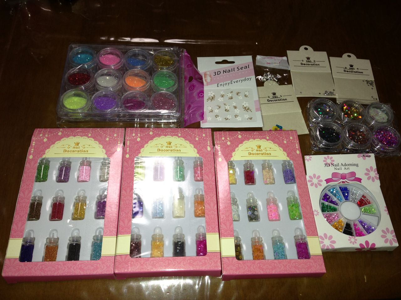 マニキュアはもう古い 時代はジェルネイルらしい 趣味の日記