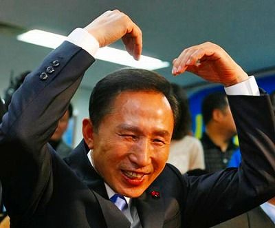 img_221938_37400934_0