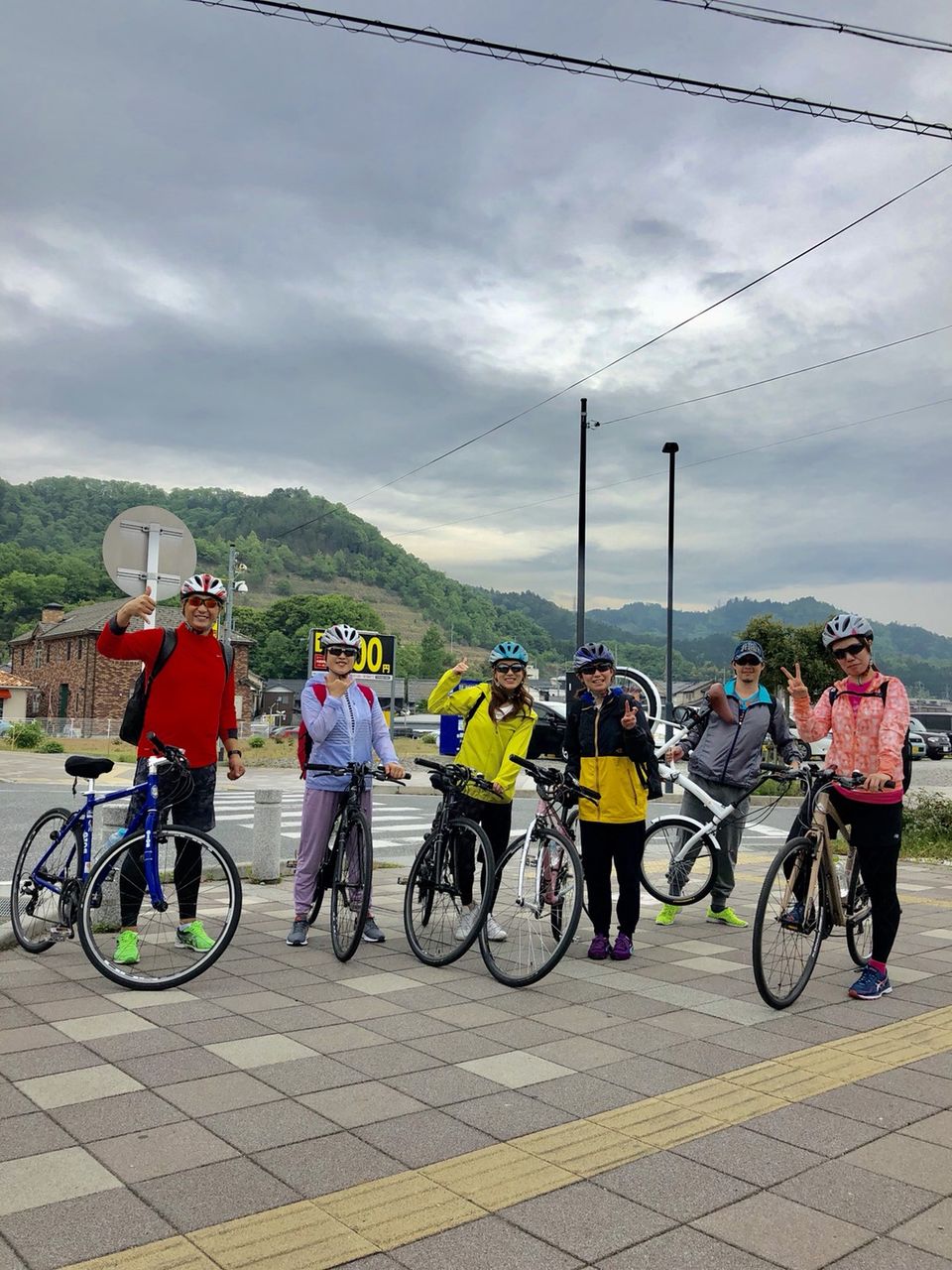 自転車 一 日 何 キロ