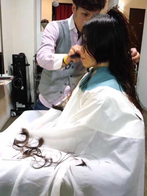 密かに 密かに