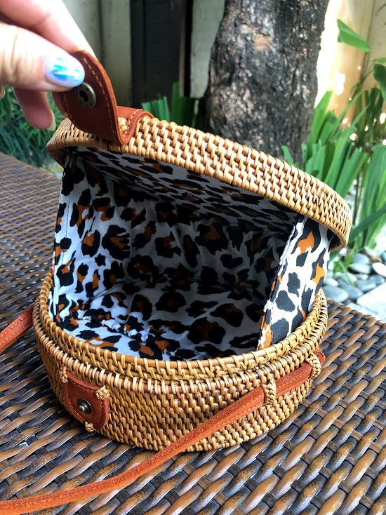 ASHITABAで使い勝手の良いアタバッグを購入 : 肉食系ベジタリアンの