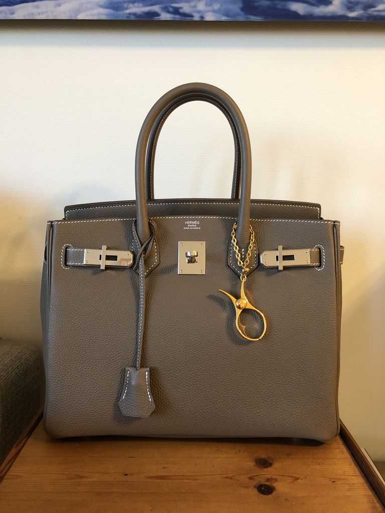 HERMÈS グローブホルダー