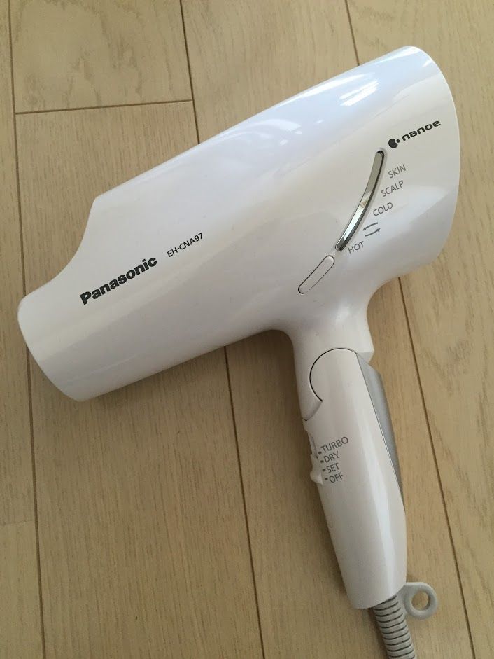 しおやん　パナソニック  ナノケア ドライヤーEH-CNA97-W（白） パナソニック ナノケア ドライヤーEH-CNA97-W（白）