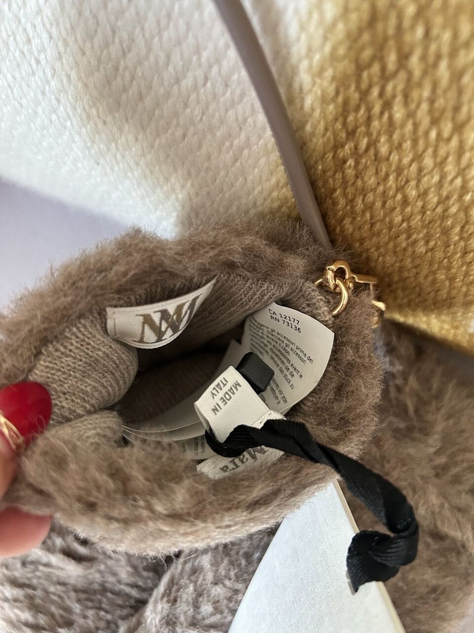 MaxMara ブラウン ミトン Made in Italy Max Mara Teddyミトンが可愛