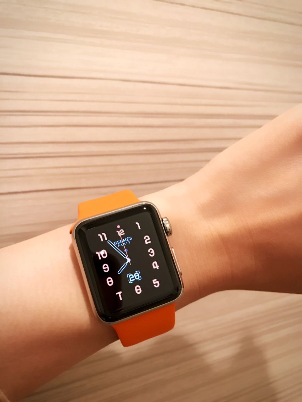 してみまし Hermes - HERMES Apple Watch ラバーバンドの通販 by uuu｜エルメスならラクマ ラバーバン