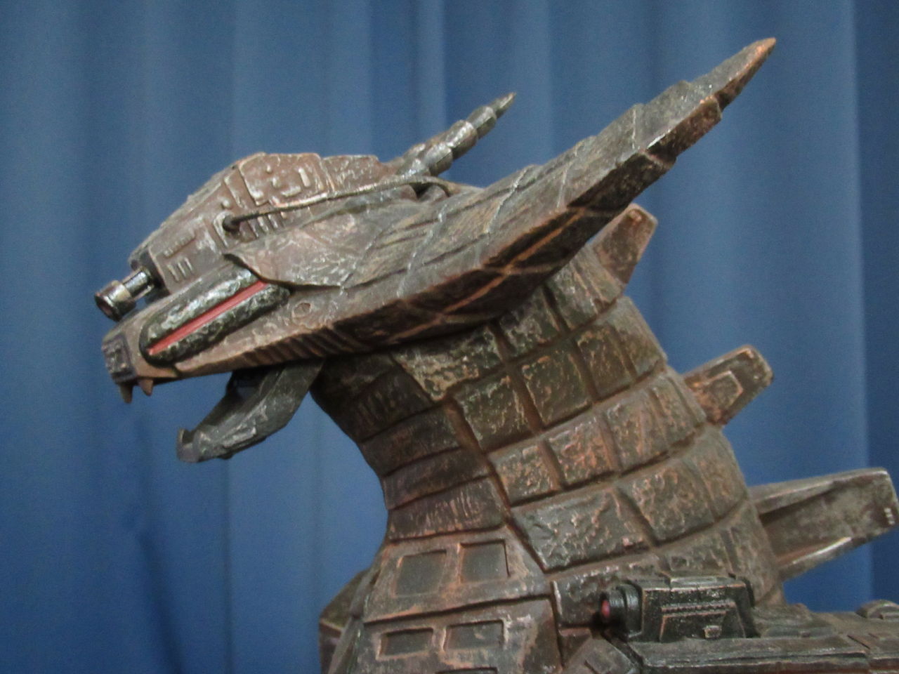 第97話 グランドキング : 怪獣部屋のストーリー