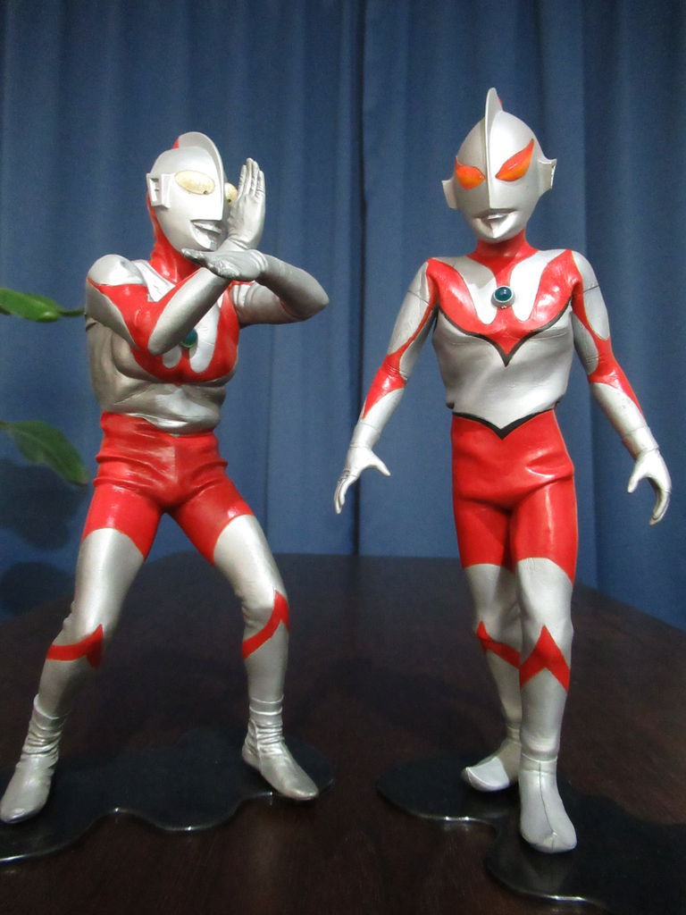 エクスプラス にせウルトラマン&ザラブ星人 ナイトカラーVer.セット エクスプラス にせウルトラマン&ザラブ星人 ナイトカラーVer.セット 1
