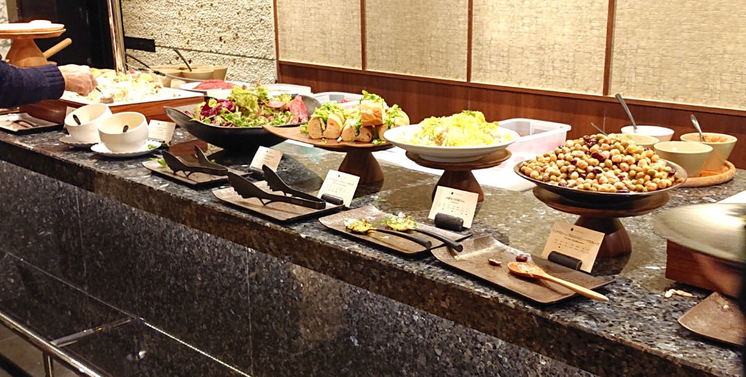 ホテル雅叙園 ランチブッフェで忘年会 旅と食とワンコ好きの備忘録