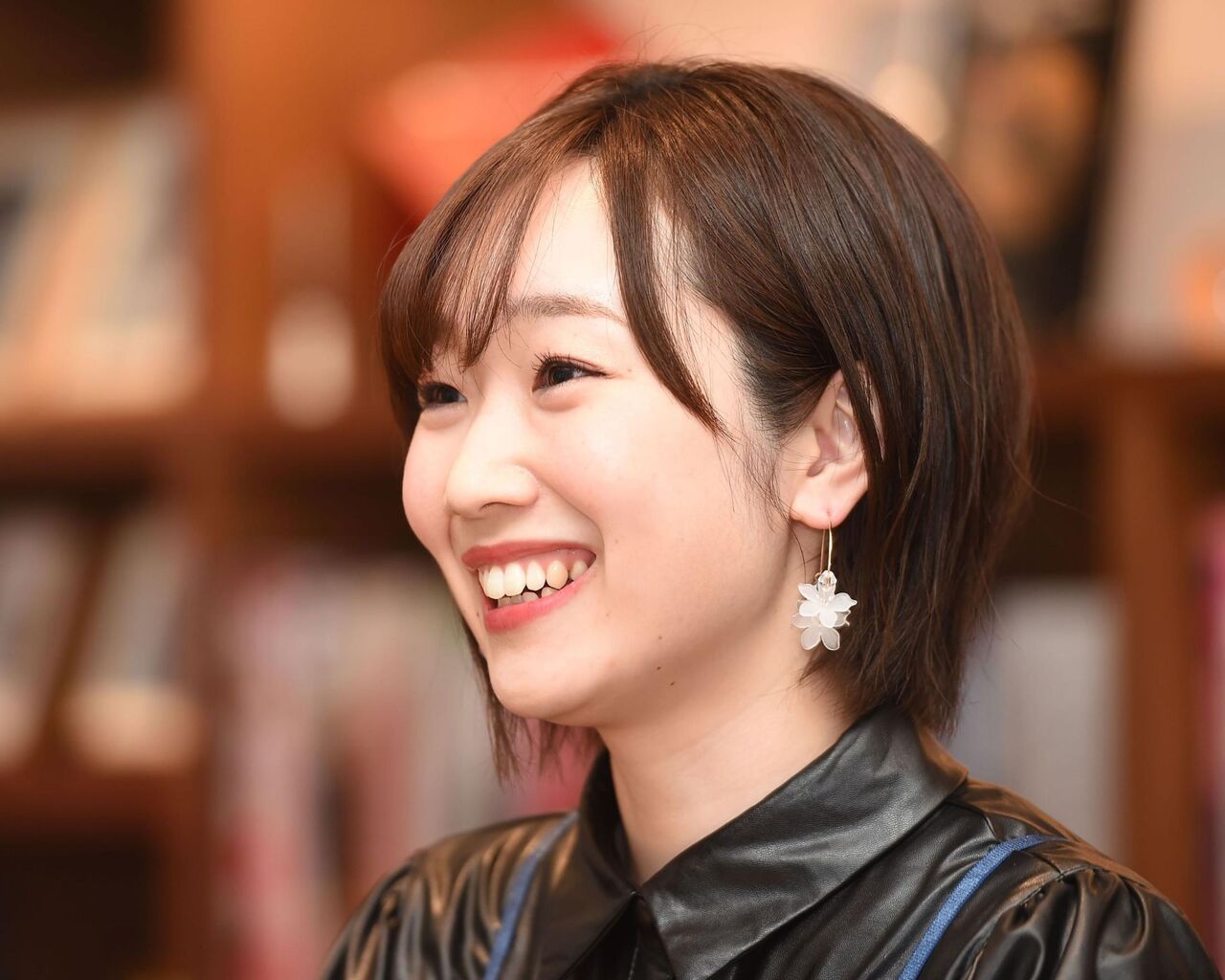 声優の顔出しNGは「もう許されない」… 田所あずさが語る : もえもえアニアニ!