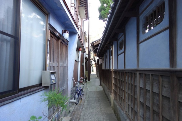 koWfmHq