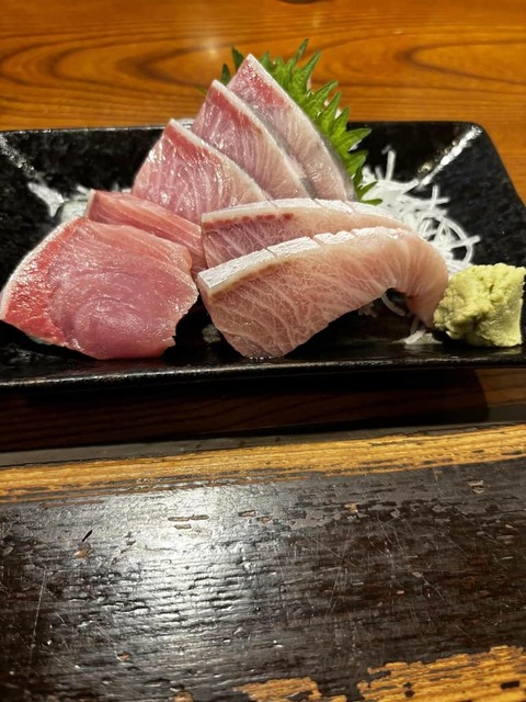 EhuTnyL