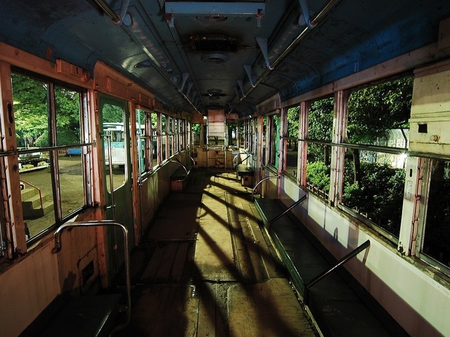 c28cF