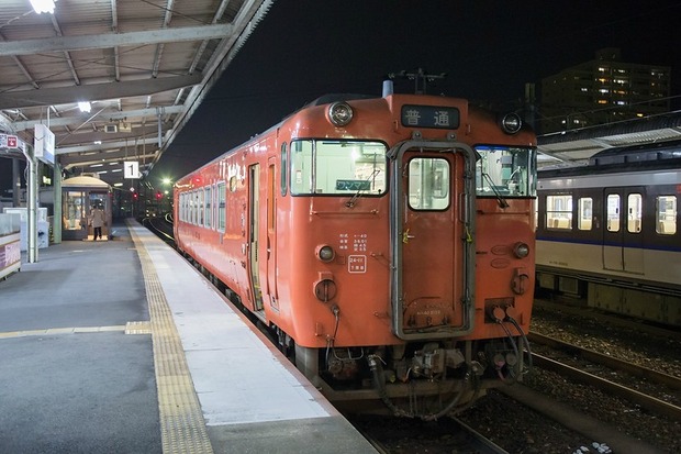 ObzdmU9