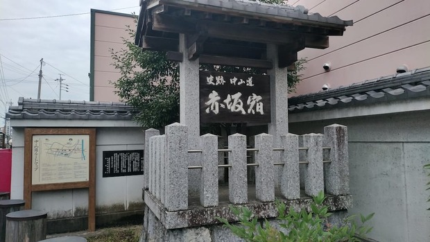 MU1Sj6m