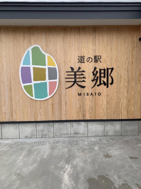m1AXvv1