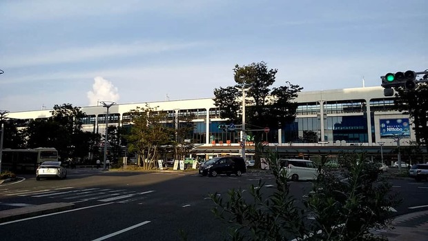 2hui64T
