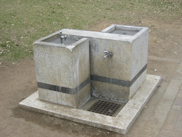 e00041842-1399553774