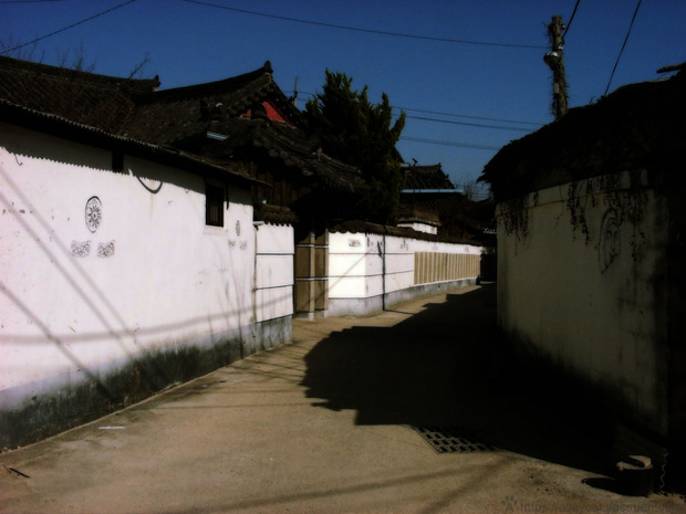 qoF94eJ