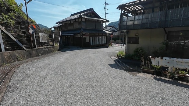 TeLl77R
