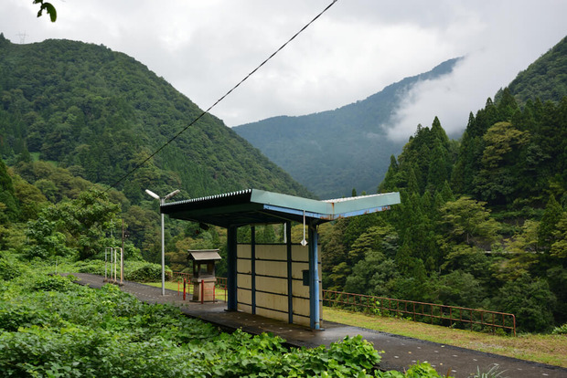 UKyyIRW