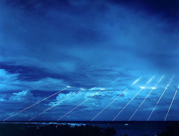 792px-Peacekeeper-missile-testing