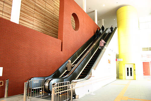 c0038230_9305744