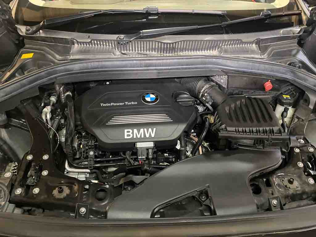 シニツア-を知らずしてBMWは語れない-オールドBMW,エンジンサービス